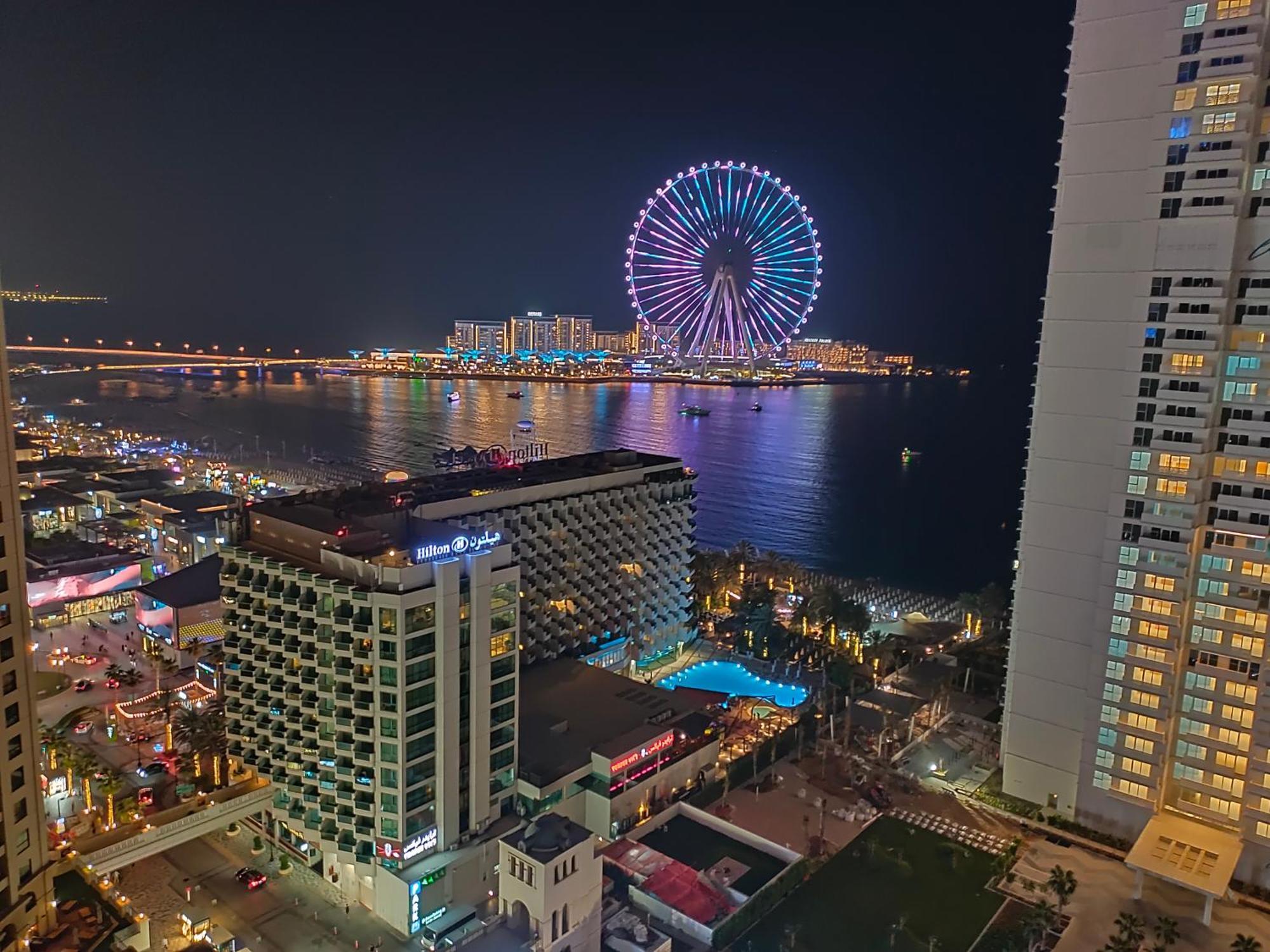 Dxb Backpackers Hostel Дубай Екстериор снимка